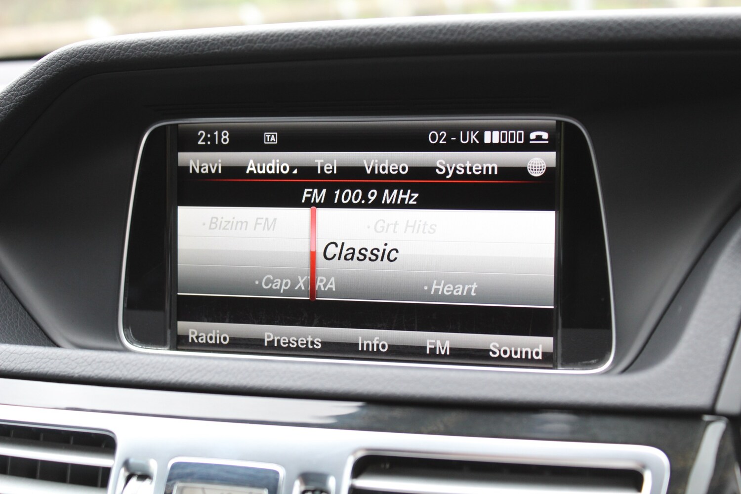 Used Mercedes-Benz E-Class 2013 for sale - 76008478: Photo 30
