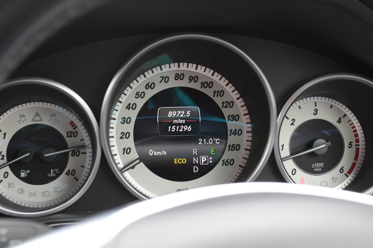 Used Mercedes-Benz E-Class 2013 for sale - 76008478: Photo 34