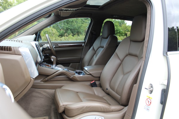 Used Porsche Cayenne 2010 for sale - 75222469: Photo 10