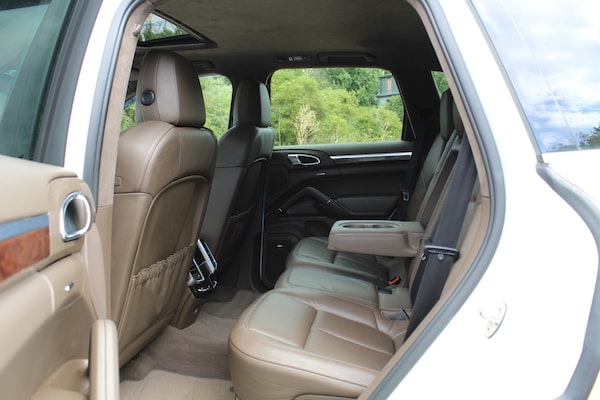 Used Porsche Cayenne 2010 for sale - 75222469: Photo 14