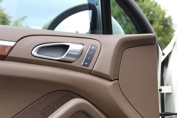 Used Porsche Cayenne 2010 for sale - 75222469: Photo 23