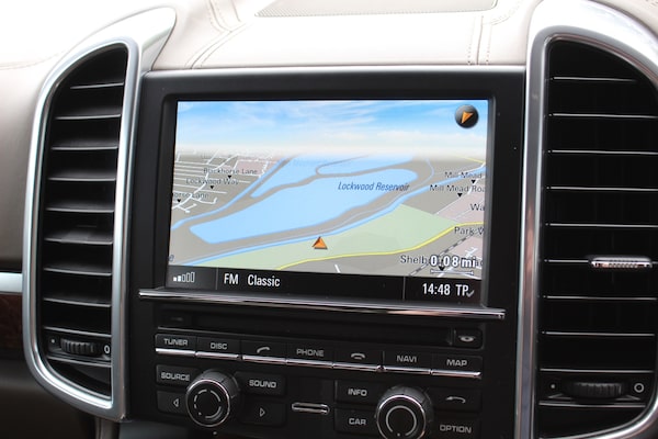 Used Porsche Cayenne 2010 for sale - 75222469: Photo 30