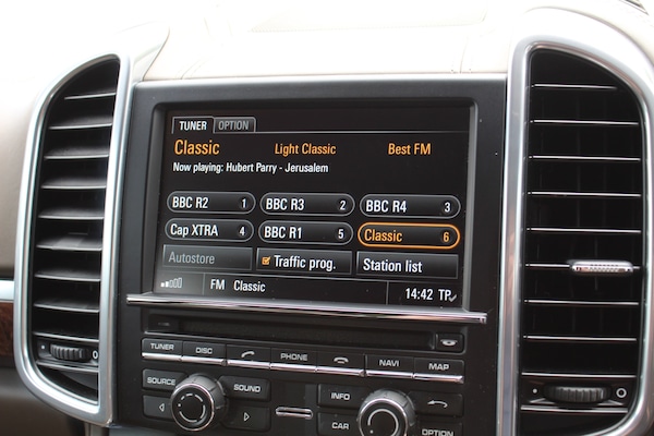 Used Porsche Cayenne 2010 for sale - 75222469: Photo 32