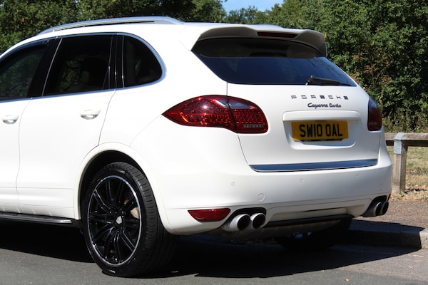 Used Porsche Cayenne 2010 for sale - 75222469: Photo 38
