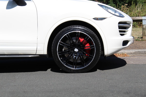 Used Porsche Cayenne 2010 for sale - 75222469: Photo 40