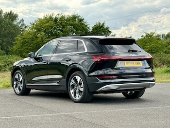 Used Audi e-tron 2019 for sale - 79071252: Photo