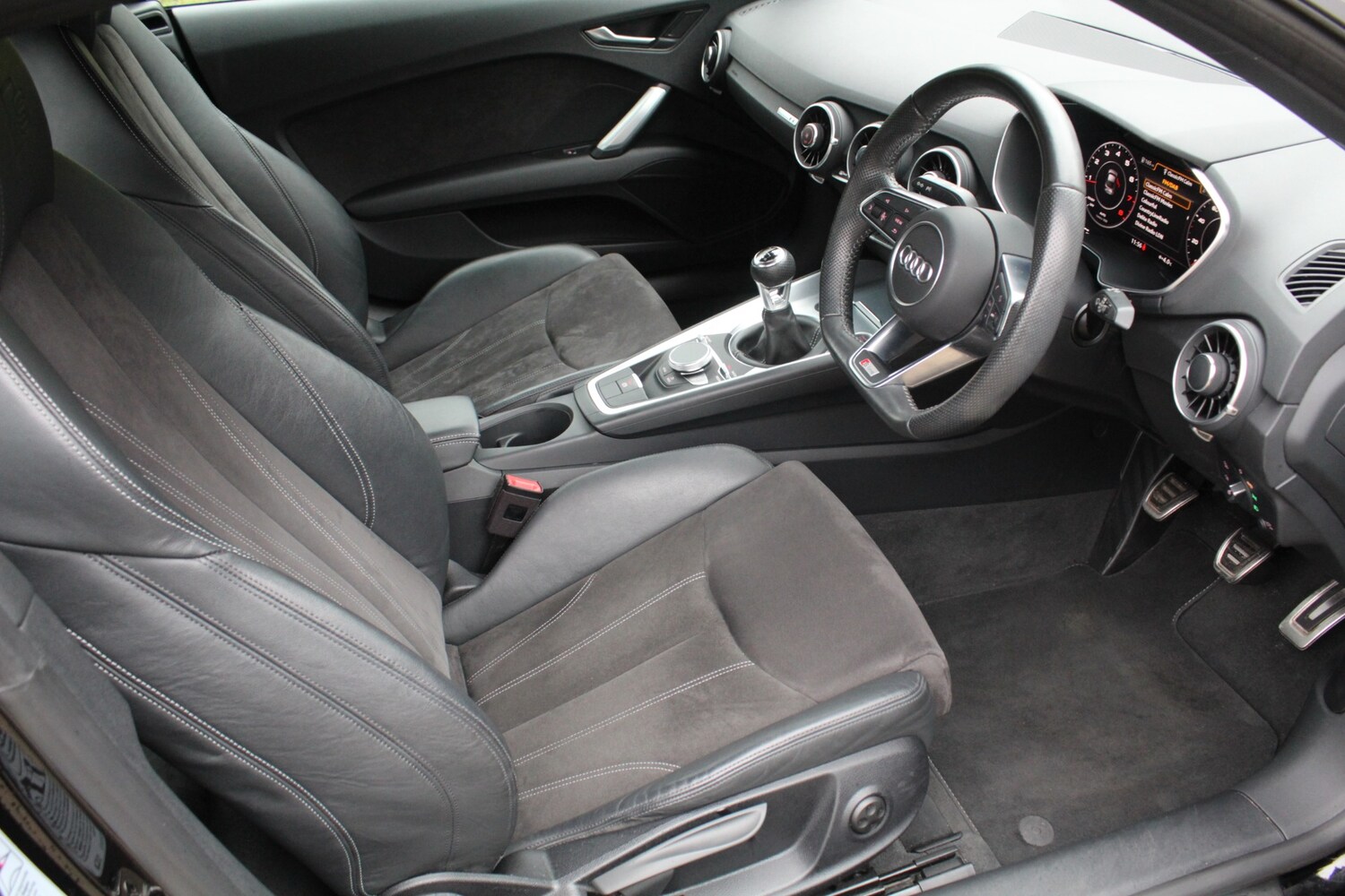 Used Audi TT 2017 for sale - 77432954: Photo 11