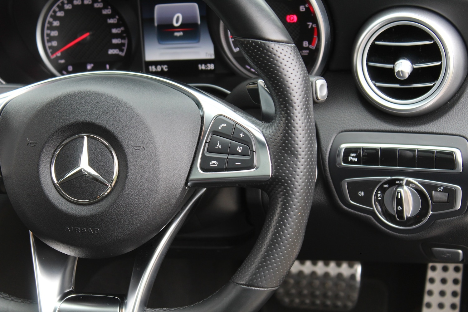 Used Mercedes-Benz C Class 2016 for sale - 76316855: Photo 45