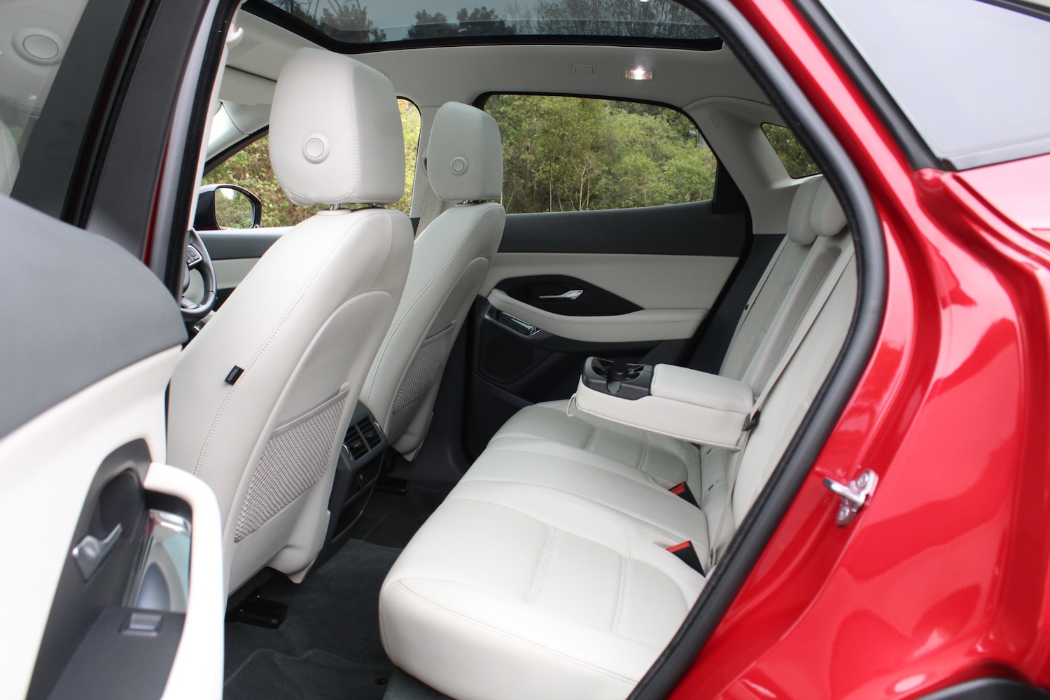 Used Jaguar E-Pace 2018 for sale - 76007033: Photo 14