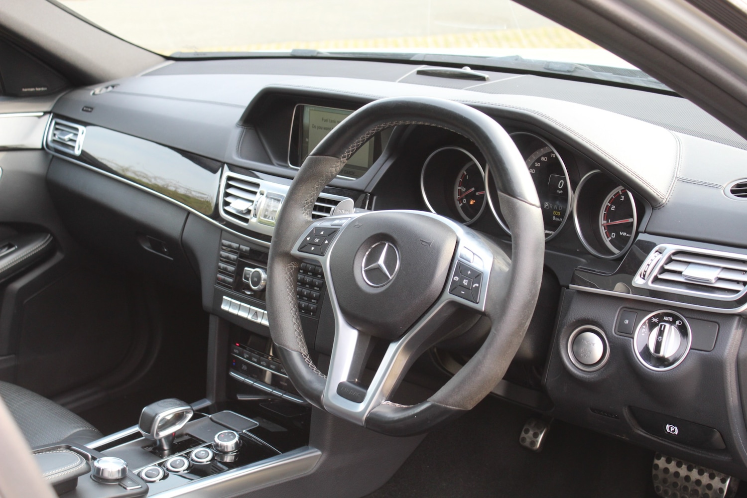Used Mercedes-Benz E Class 2015 for sale - 77991906: Photo 13