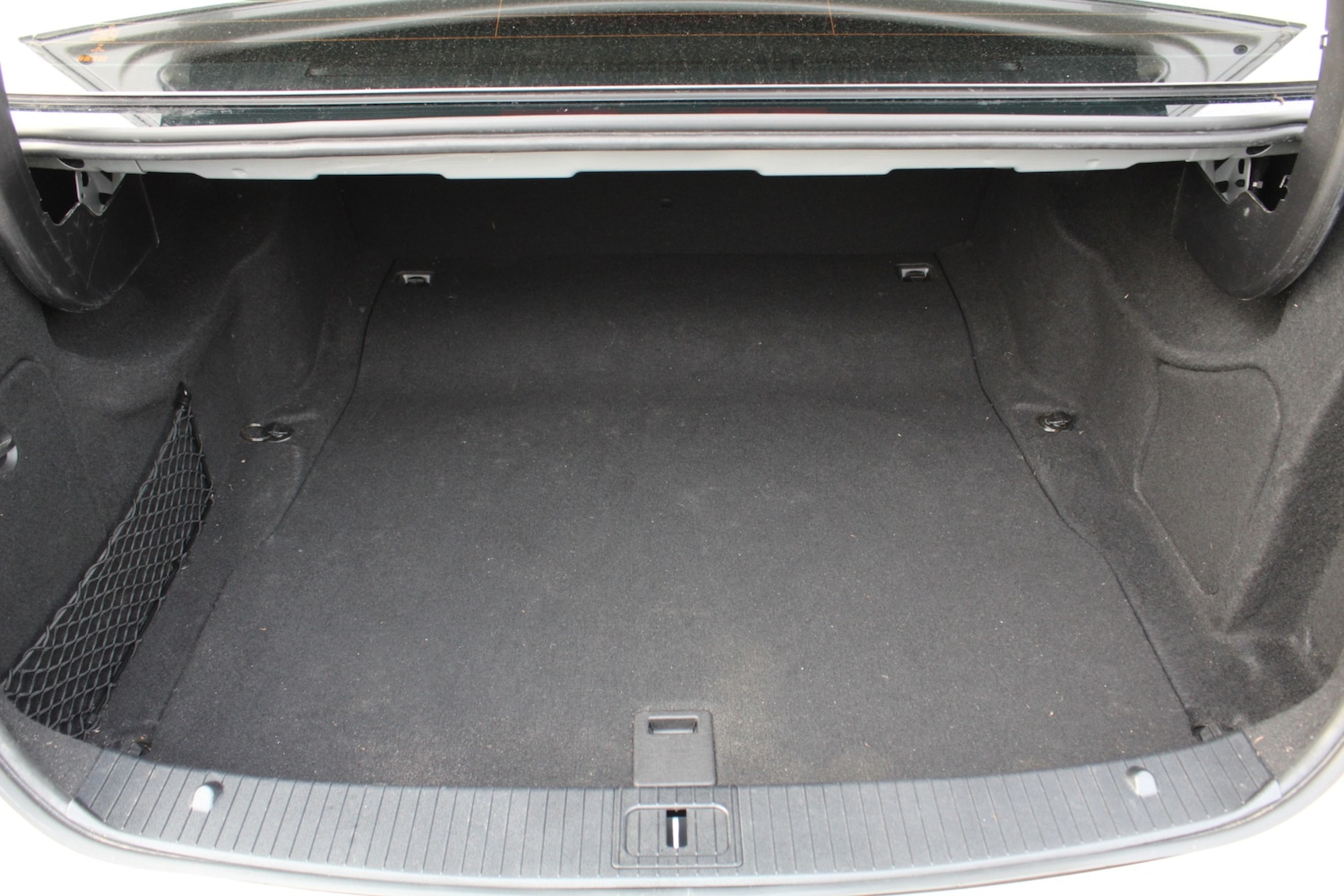 Used Mercedes-Benz E Class 2015 for sale - 77991906: Photo 29