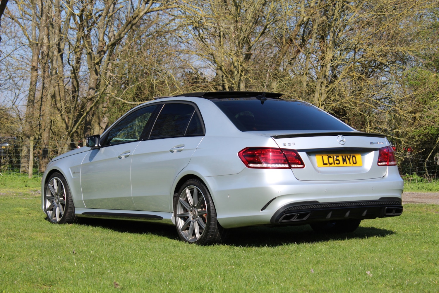 Used Mercedes-Benz E Class 2015 for sale - 77991906: Photo 3
