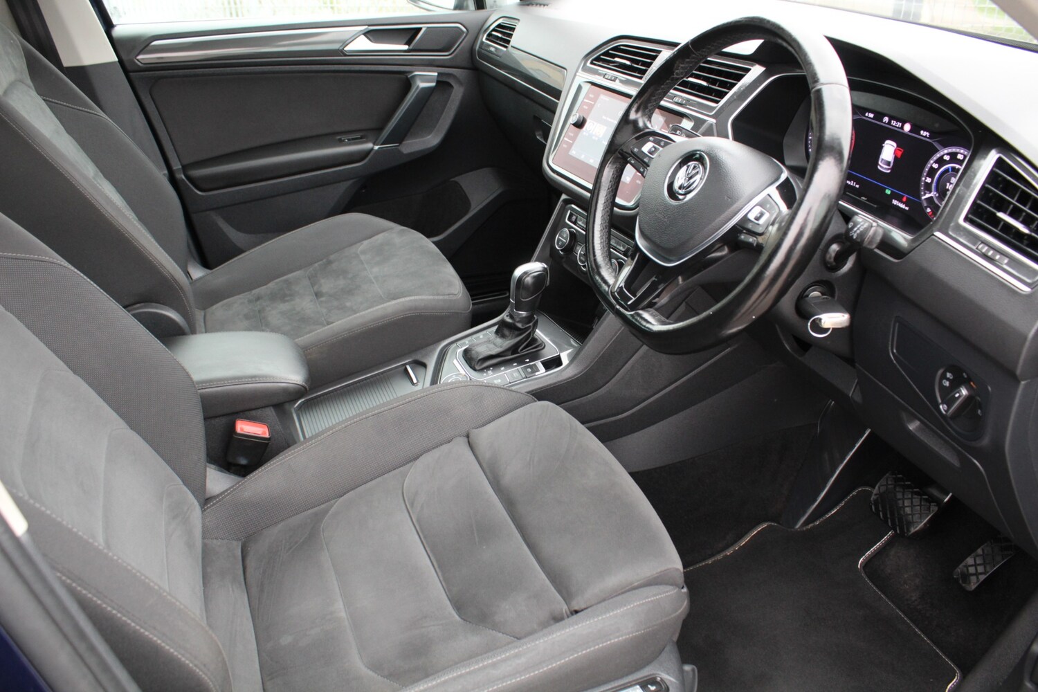 Used Volkswagen Tiguan 2017 for sale - 77803689: Photo 11