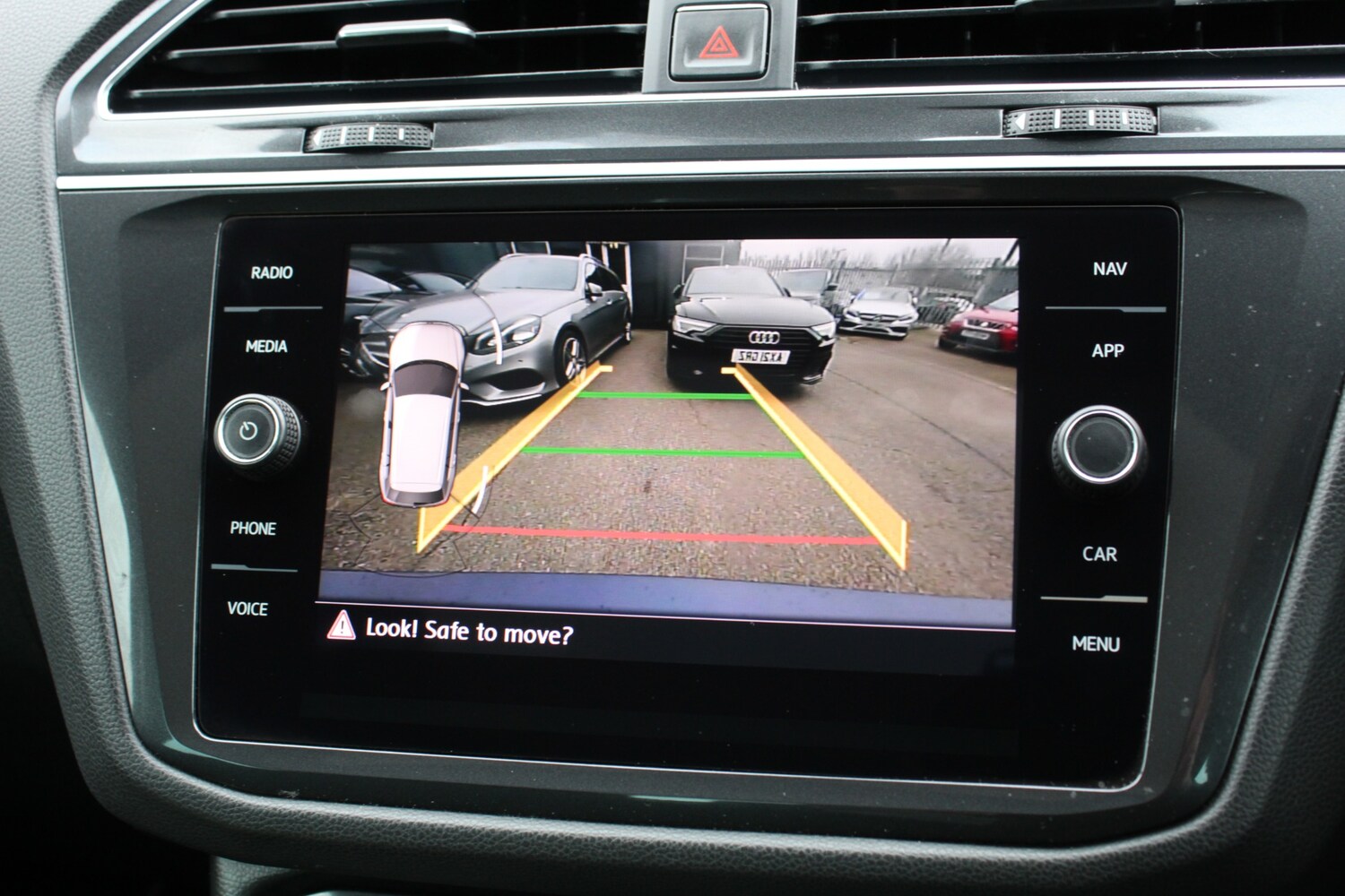 Used Volkswagen Tiguan 2017 for sale - 77803689: Photo 20