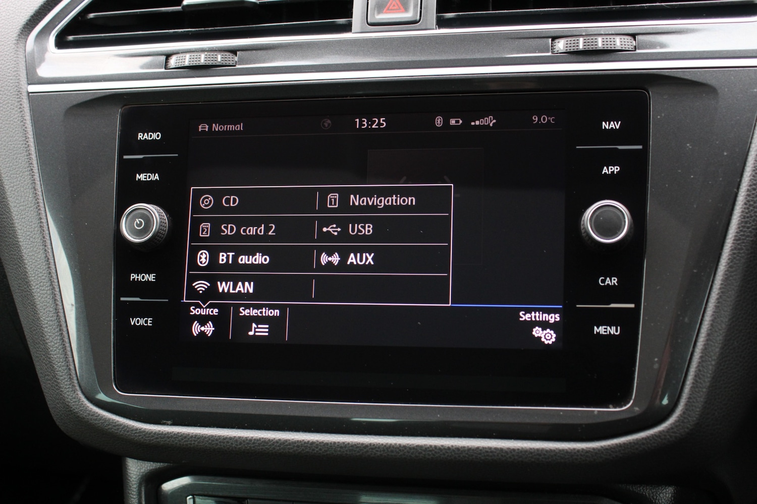 Used Volkswagen Tiguan 2017 for sale - 77803689: Photo 24