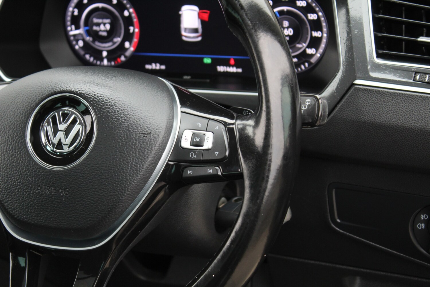 Used Volkswagen Tiguan 2017 for sale - 77803689: Photo 38