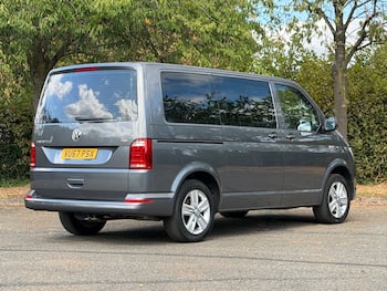 Used Volkswagen Caravelle 2017 for sale - 79619831: Photo