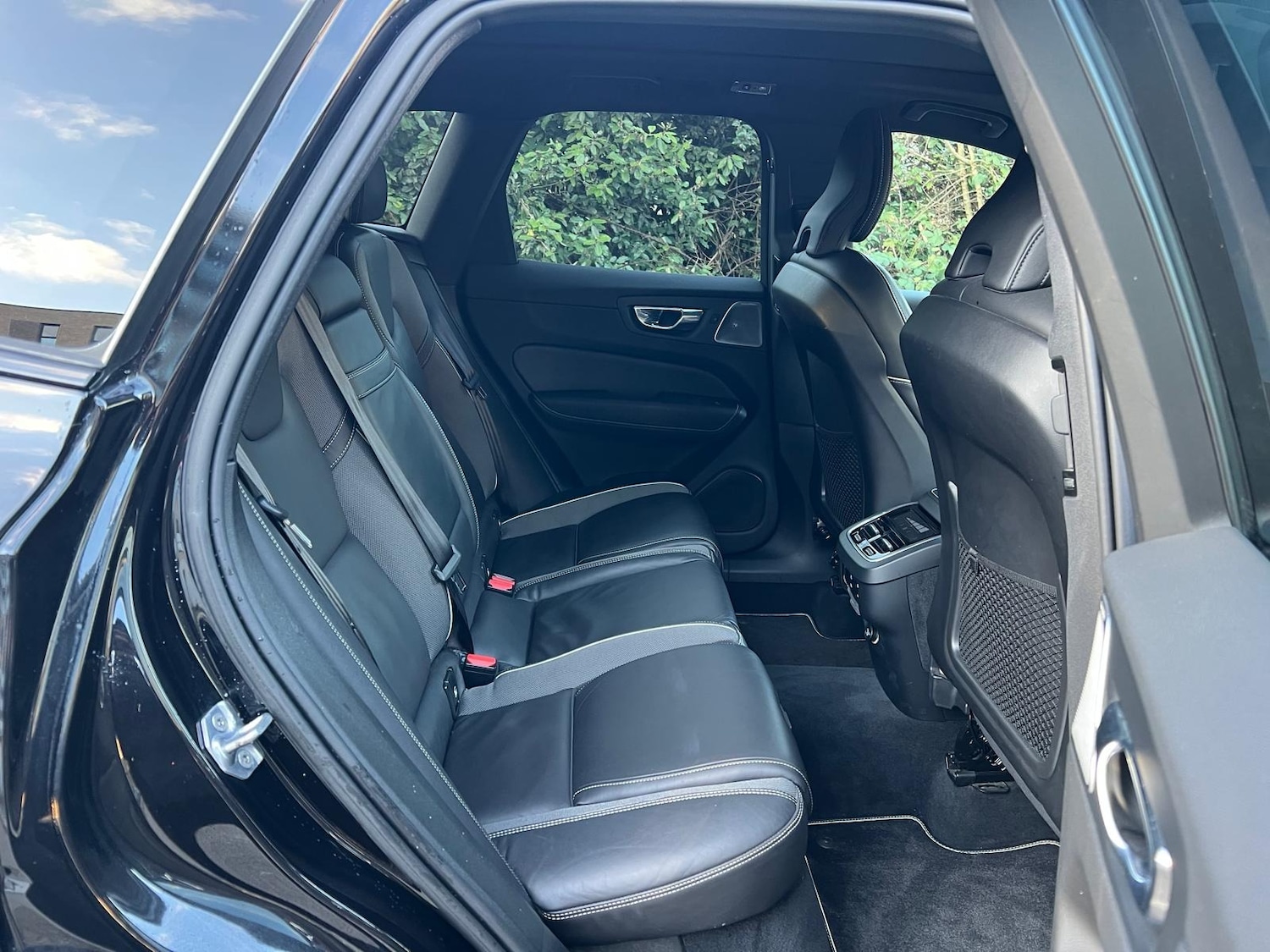 Used Volvo XC60 2019 for sale - 77194997: Photo 11