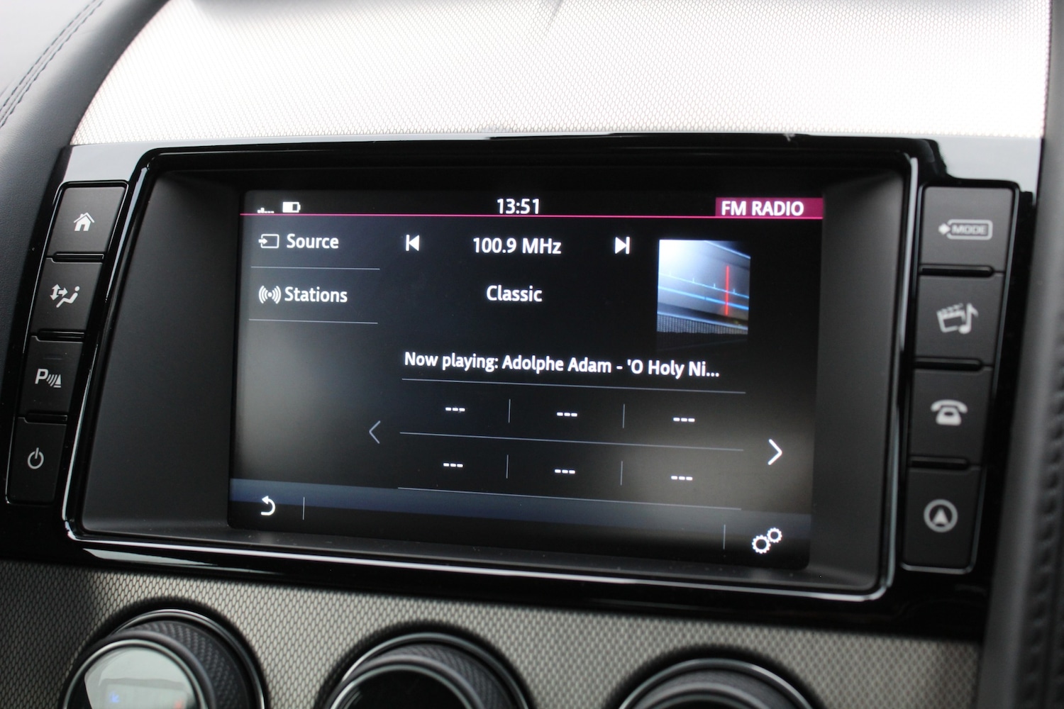 Used Jaguar F-Type 2016 for sale - 76884677: Photo 22