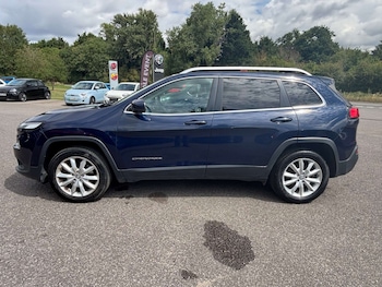 Used Jeep Cherokee 2016 for sale - 75934934: Photo