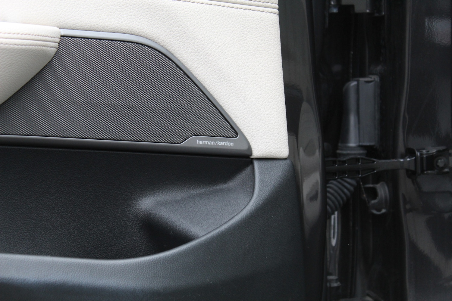 Used BMW 6 Series 2018 for sale - 77059756: Photo 23