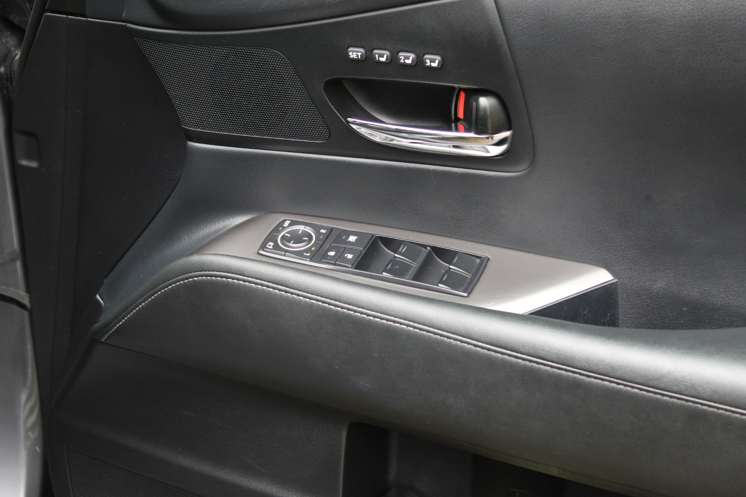 Used Lexus RX 2015 for sale - 77296861: Photo 29