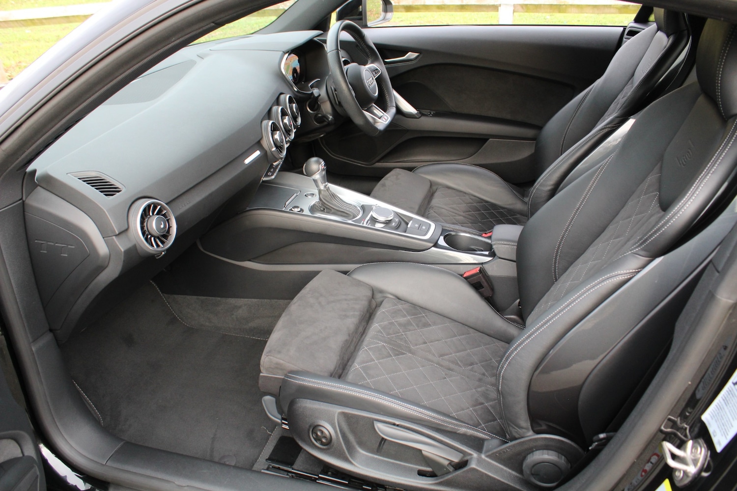 Used Audi TT 2022 for sale - 76445053: Photo 12