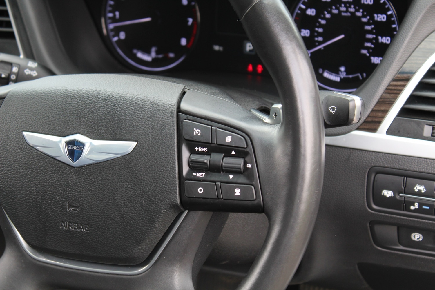 Used Hyundai Genesis 2015 for sale - 77277090: Photo 26