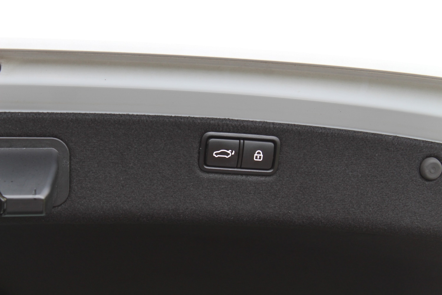 Used Hyundai Genesis 2015 for sale - 77277090: Photo 37