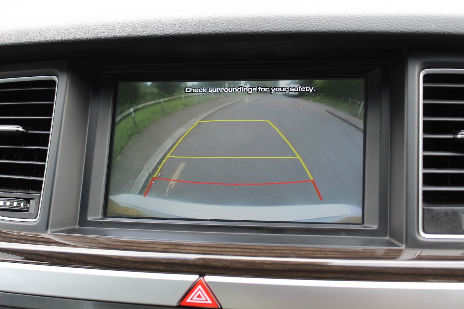 Used Hyundai Genesis 2015 for sale - 77277090: Photo 39