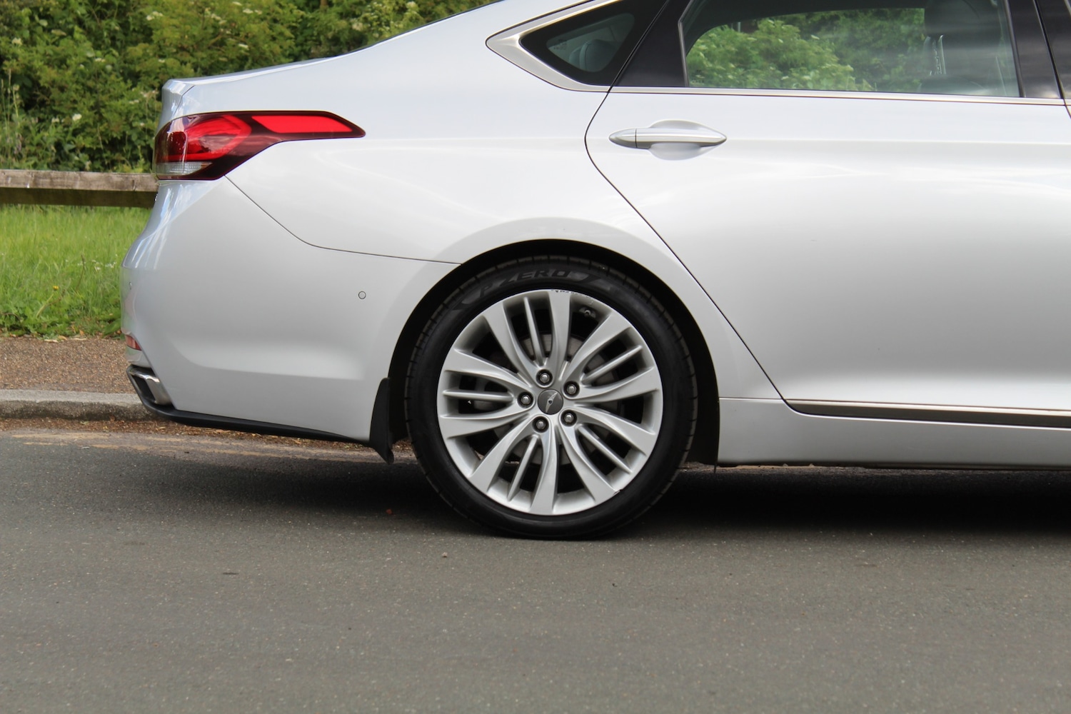 Used Hyundai Genesis 2015 for sale - 77277090: Photo 59