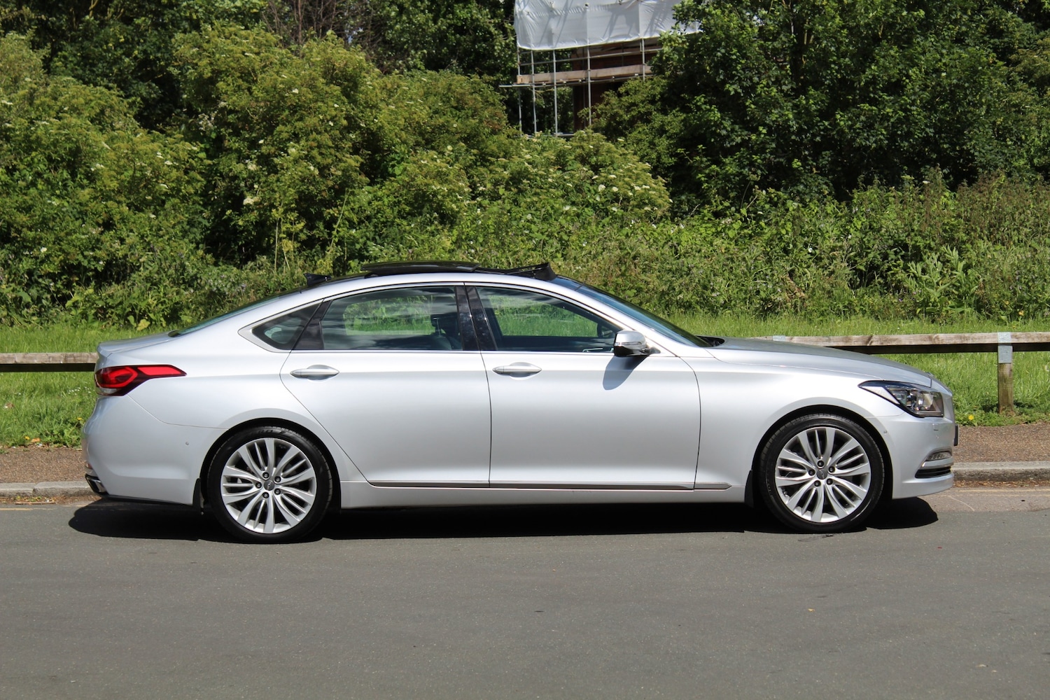 Used Hyundai Genesis 2015 for sale - 77277090: Photo 6