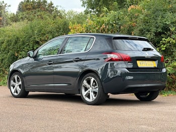 Used Peugeot 308 2019 for sale - 79652611: Photo