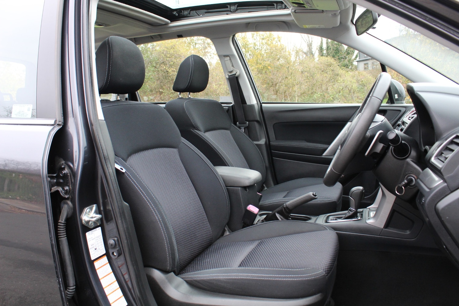 Used Subaru Forester 2016 for sale - 76536960: Photo 9