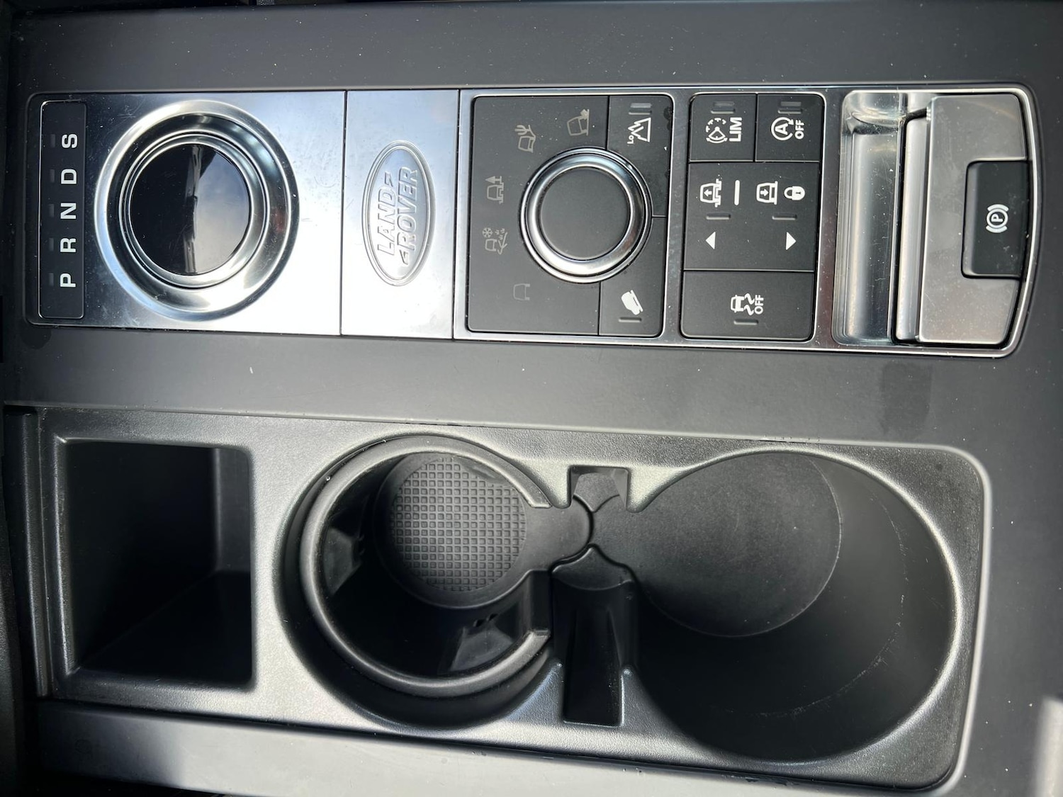 Used Land Rover Discovery 2017 for sale - 77195047: Photo 34