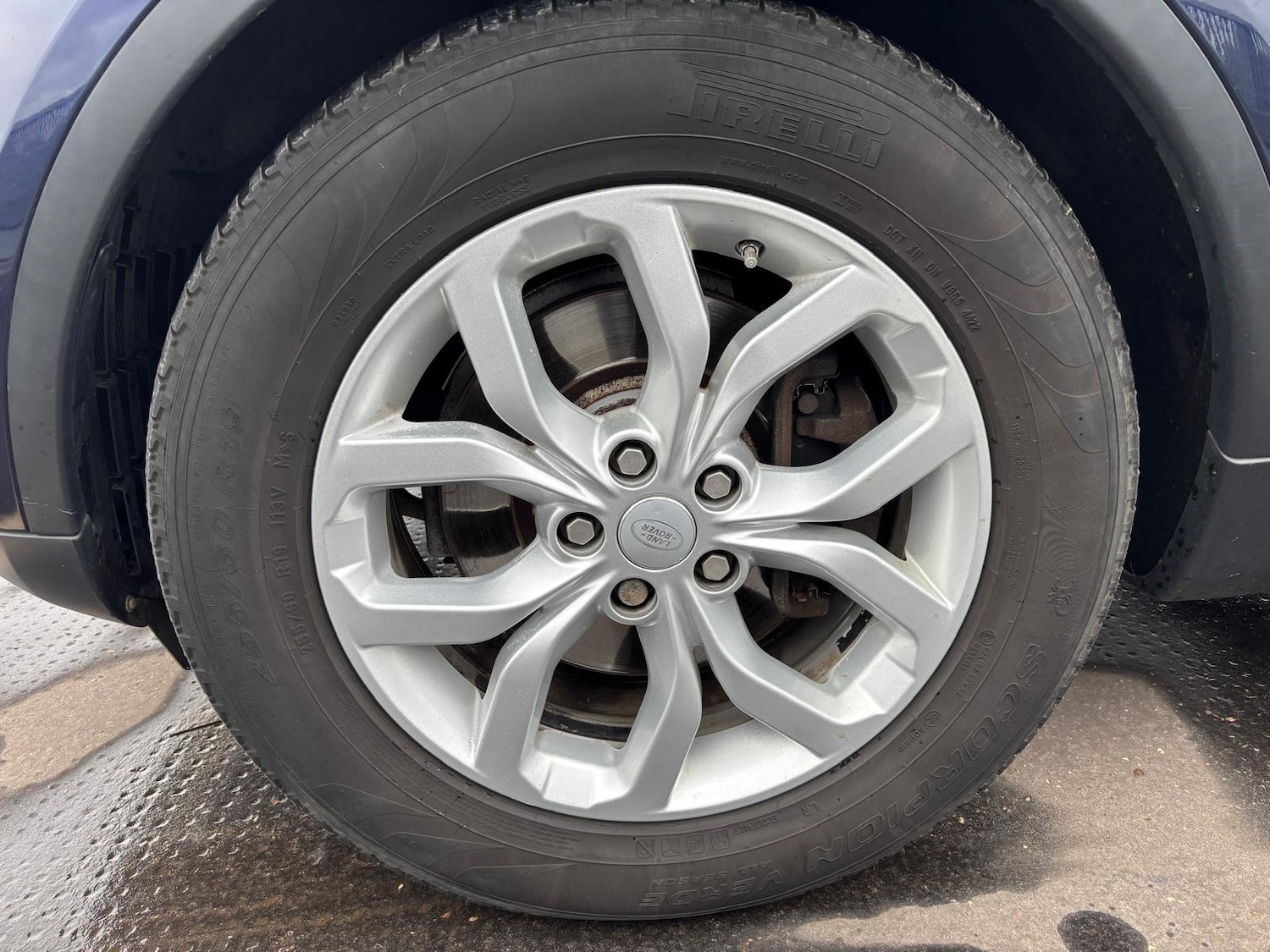 Used Land Rover Discovery 2017 for sale - 77195047: Photo 37