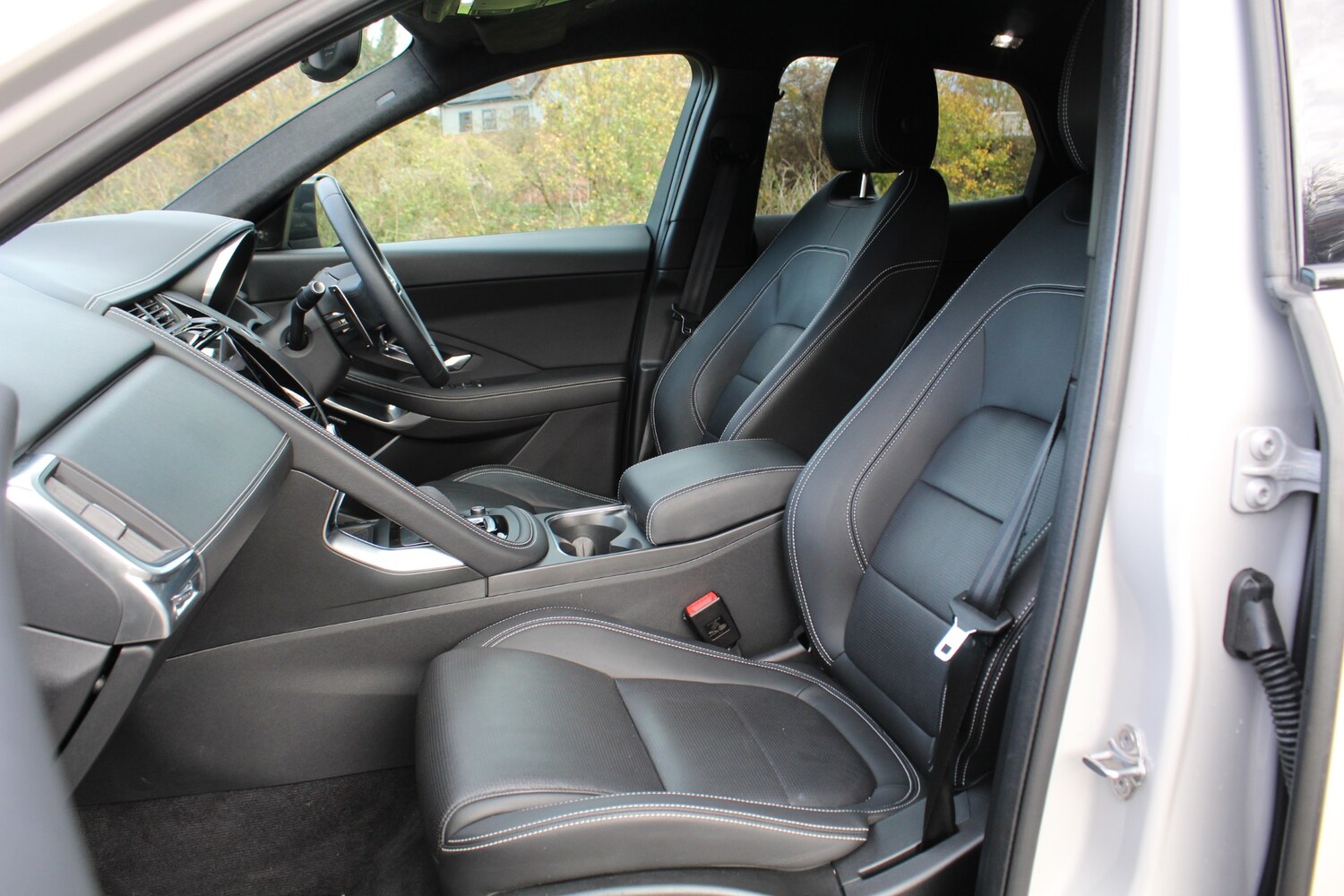 Used Jaguar E-Pace 2024 for sale - 76526105: Photo 10