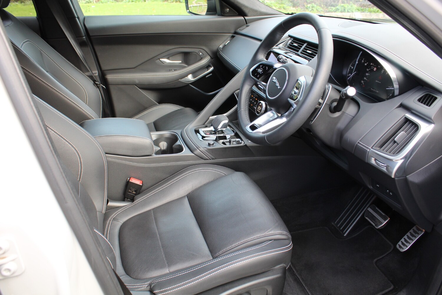 Used Jaguar E-Pace 2024 for sale - 76526105: Photo 11