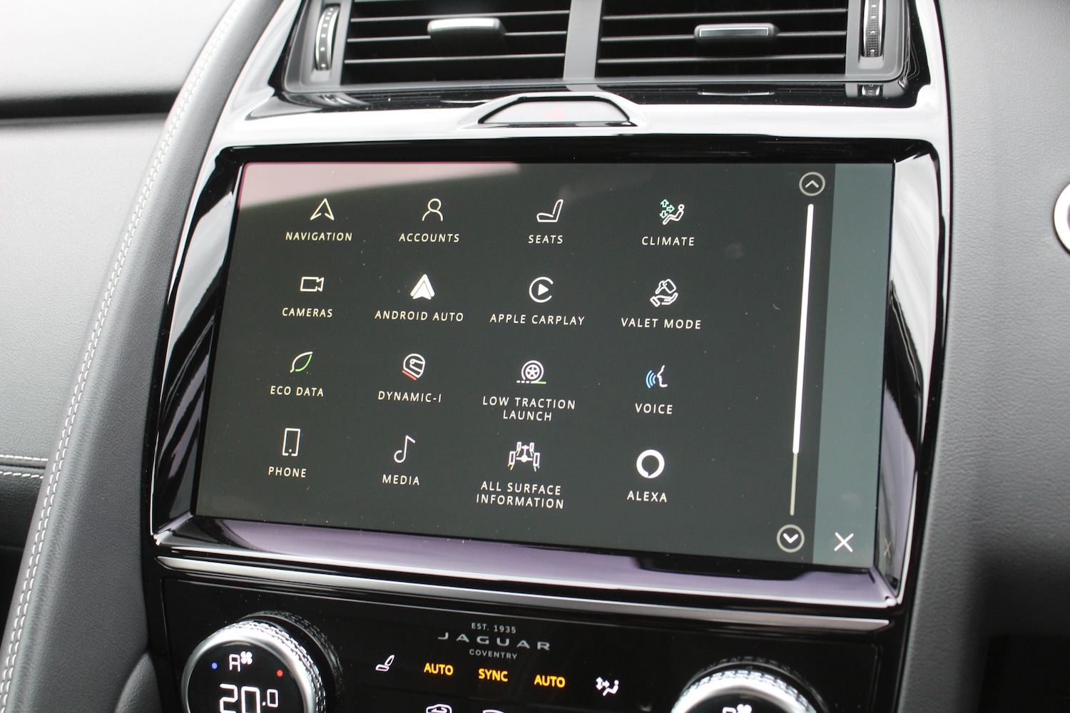 Used Jaguar E-Pace 2024 for sale - 76526105: Photo 25