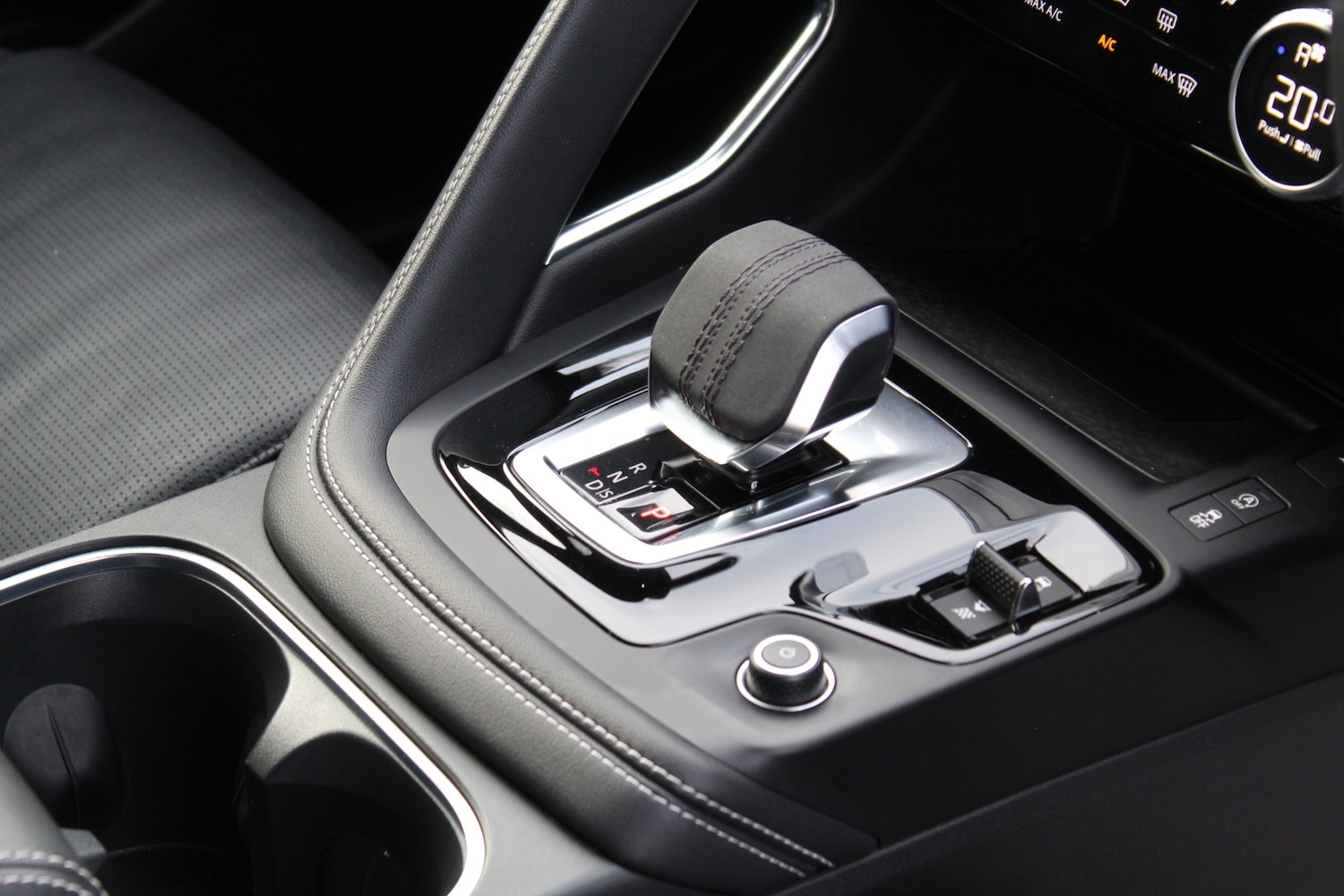 Used Jaguar E-Pace 2024 for sale - 76526105: Photo 38