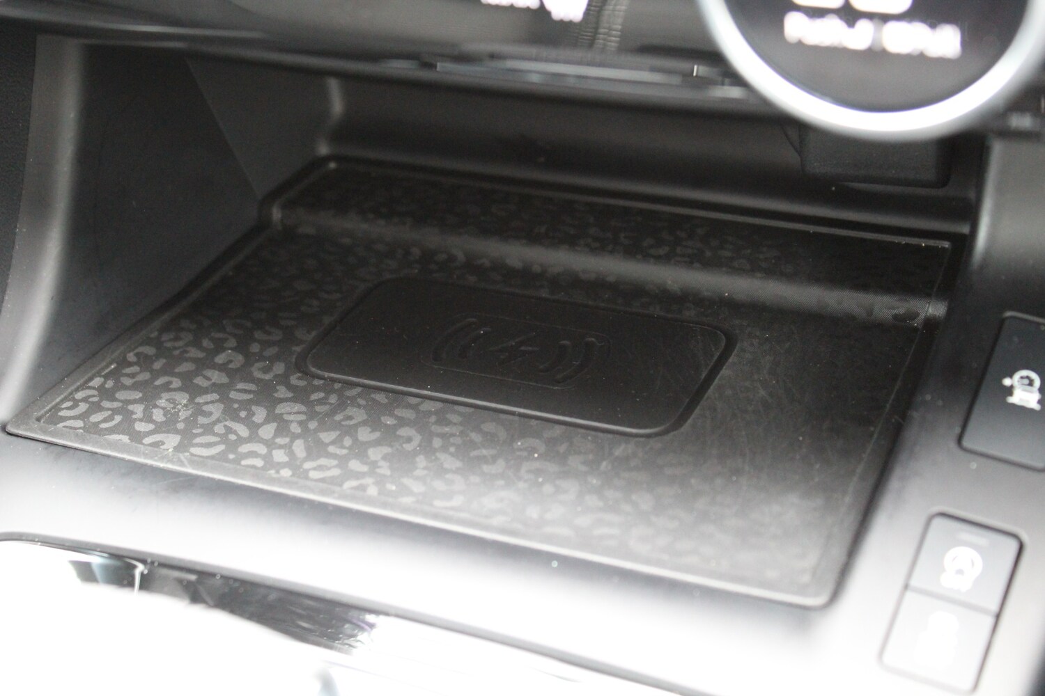 Used Jaguar E-Pace 2024 for sale - 76526105: Photo 41