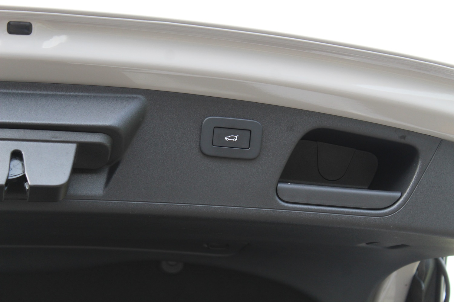 Used Jaguar E-Pace 2024 for sale - 76526105: Photo 42