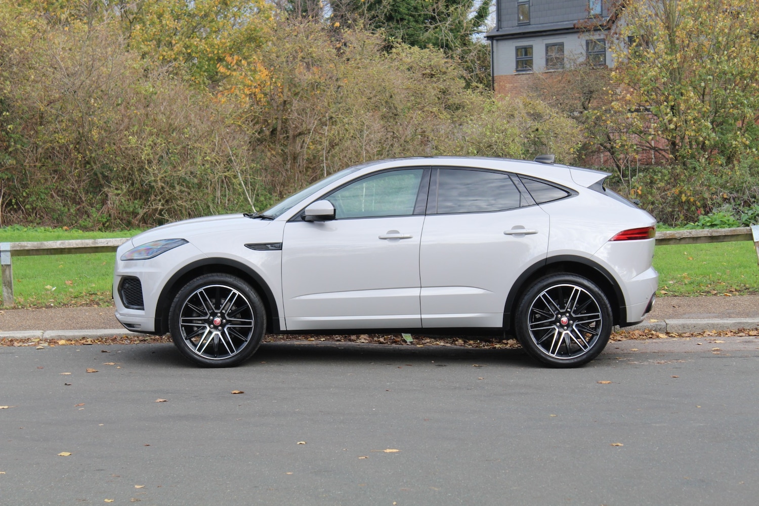 Used Jaguar E-Pace 2024 for sale - 76526105: Photo 5