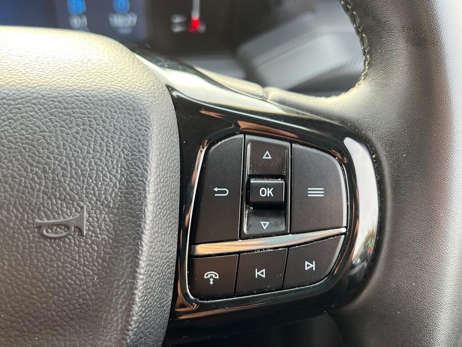 Used Ford Transit Custom 2024 for sale - 76418234: Photo 25