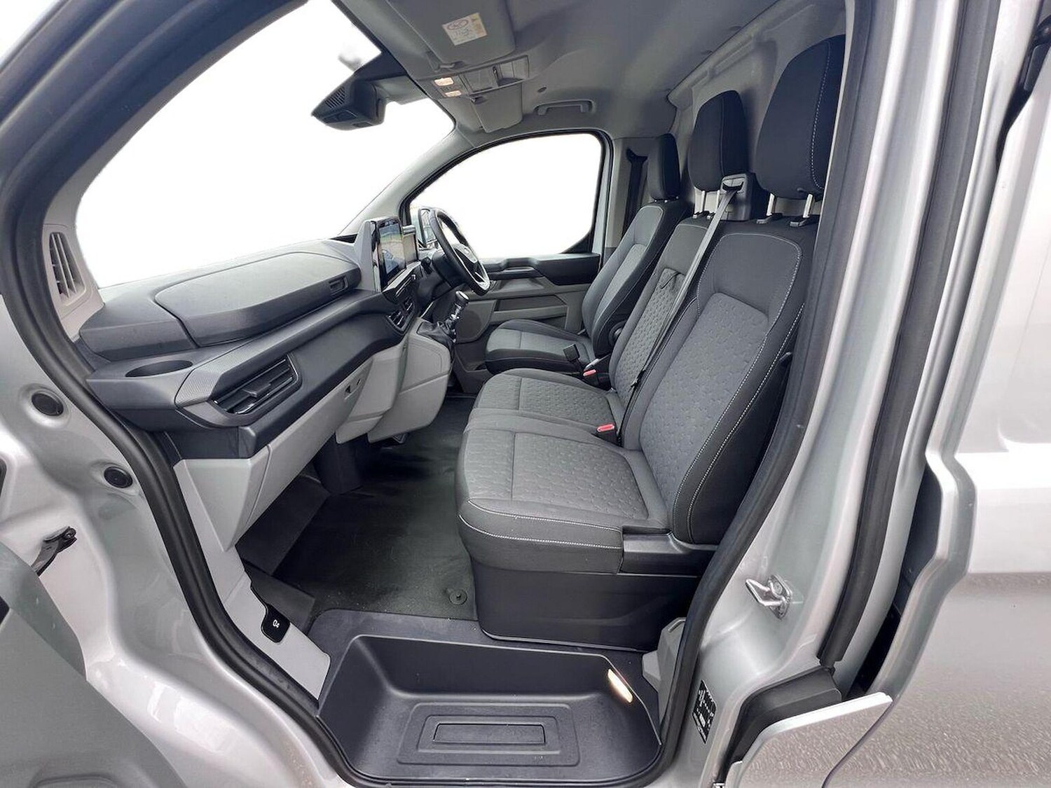 Used Ford Transit Custom 2024 for sale - 76253678: Photo 8