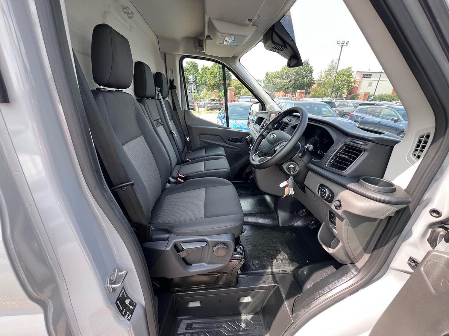 Used Ford Transit 2025 for sale - 76382655: Photo 16