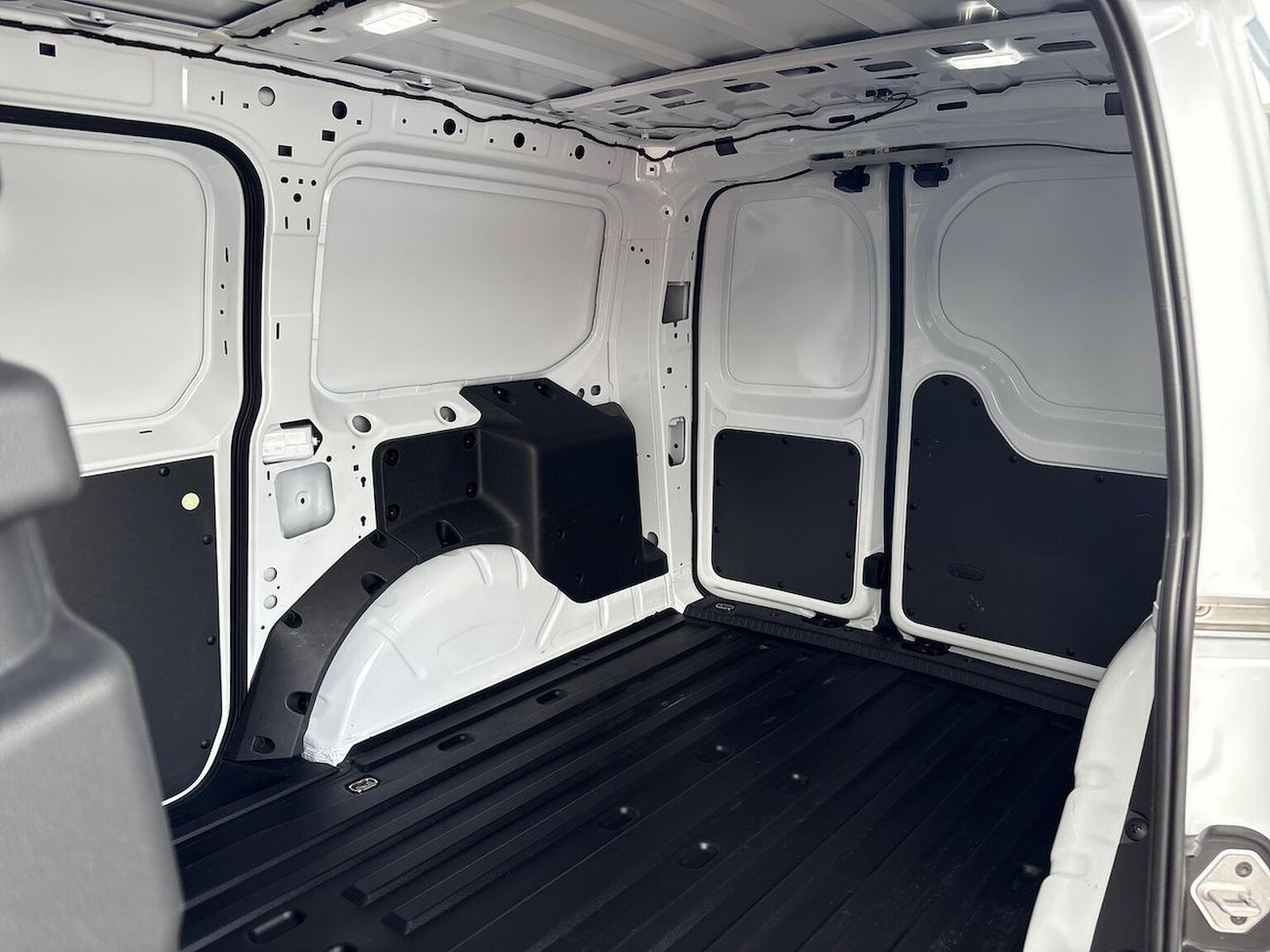 Used Ford Transit Connect 2025 for sale - 77489626: Photo 17