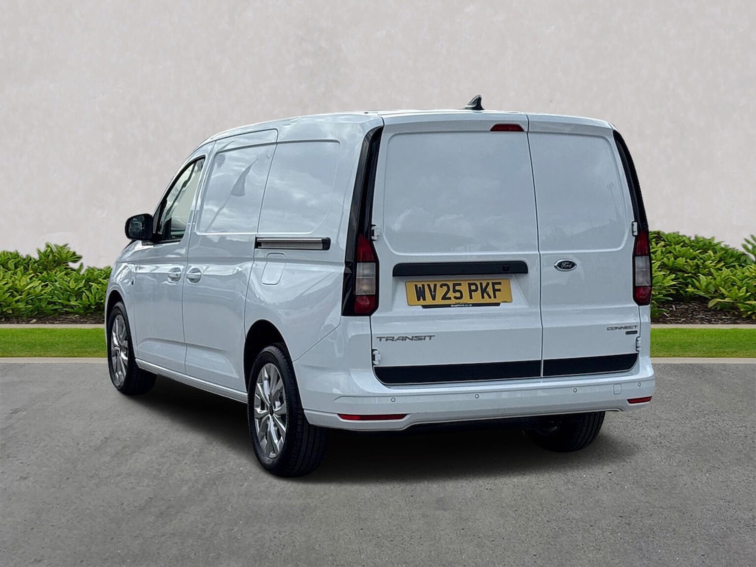 Used Ford Transit Connect 2025 for sale - 77489626: Photo 2