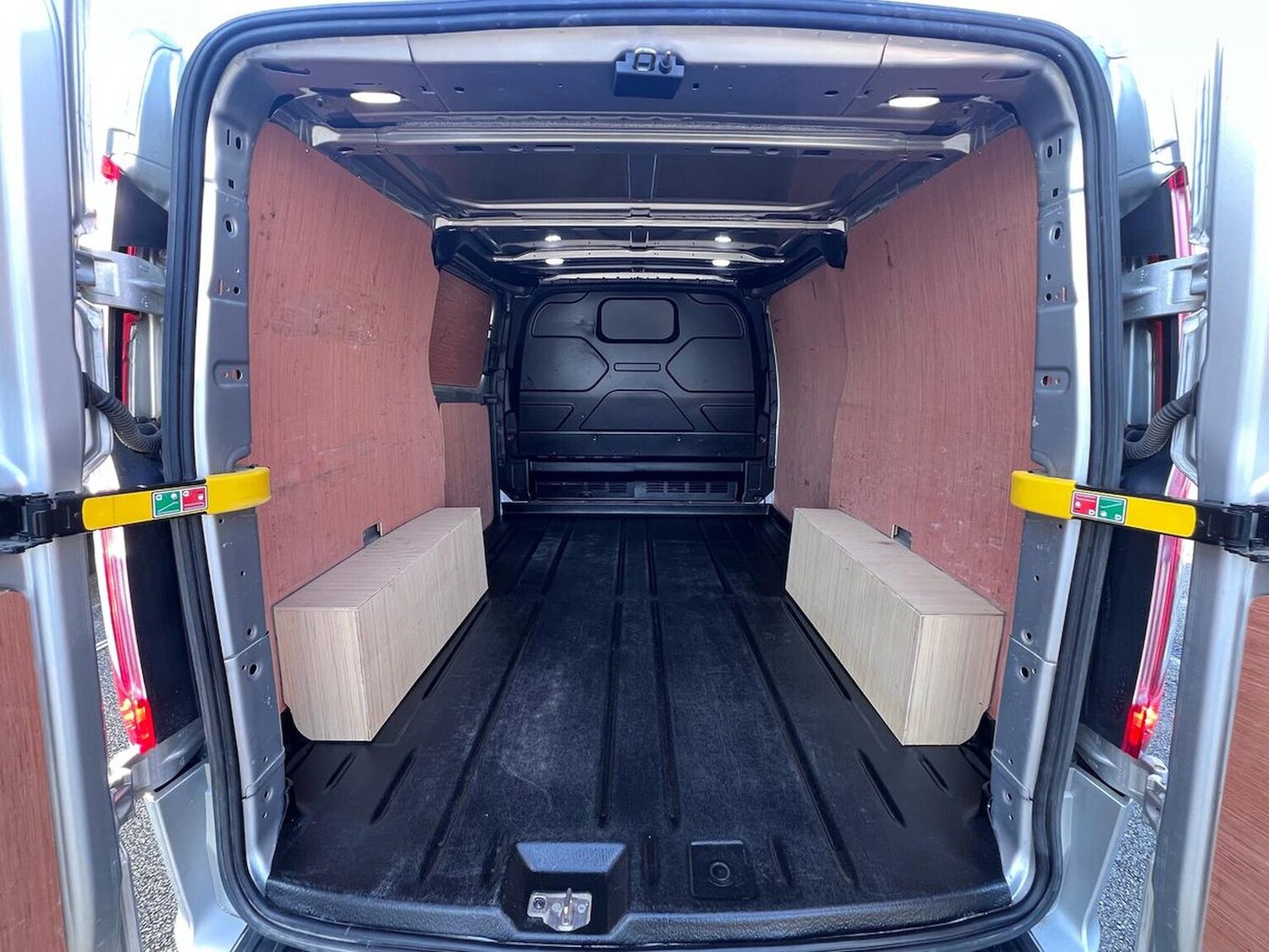 Used Ford Transit Custom 2022 for sale - 76541840: Photo 24