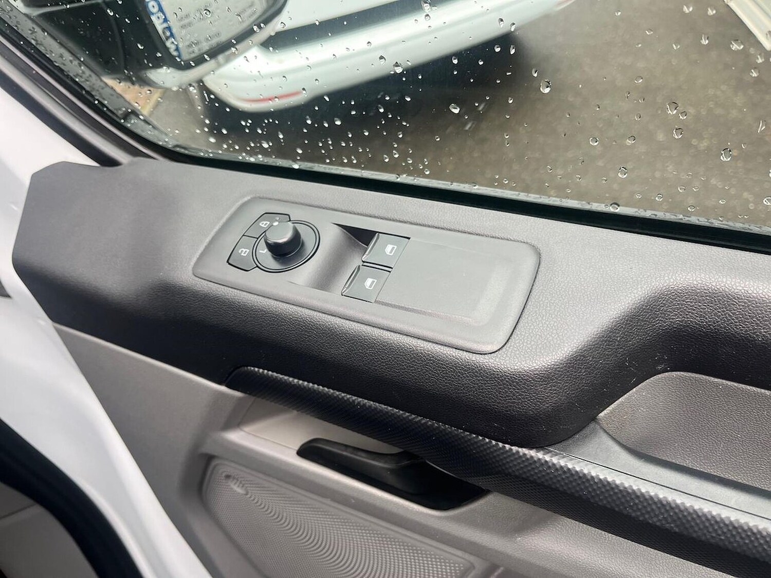 Used Ford Transit Custom 2024 for sale - 76555477: Photo 25